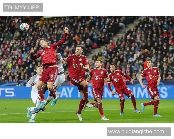 拜仁慕尼黑连胜多特蒙德，稳守德甲榜首位置