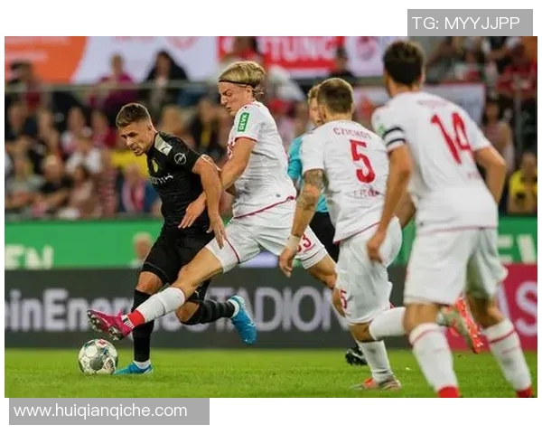 多特蒙德客场告捷,重返德甲前四,球队露出复苏迹象