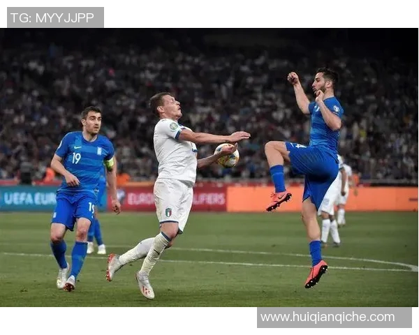 意大利3-0完胜威尔士，锁定小组第一晋级16强