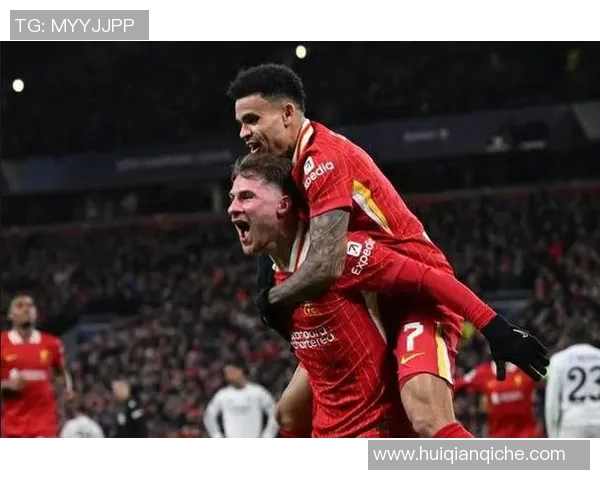 英超榜首之争，利物浦继续领先曼城一步，曼联逼近前四位置